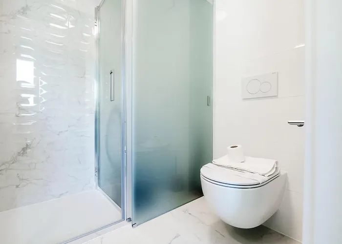 By Quokka 360 - In The Centre Of Apartament Locarno